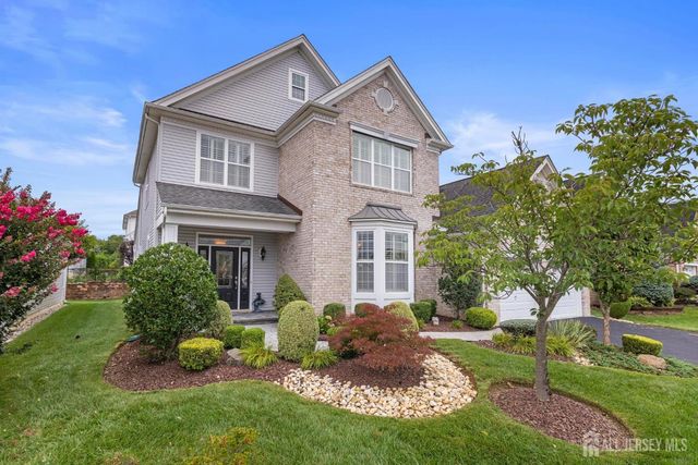 102 Riviera Drive, Monroe, NJ 08831