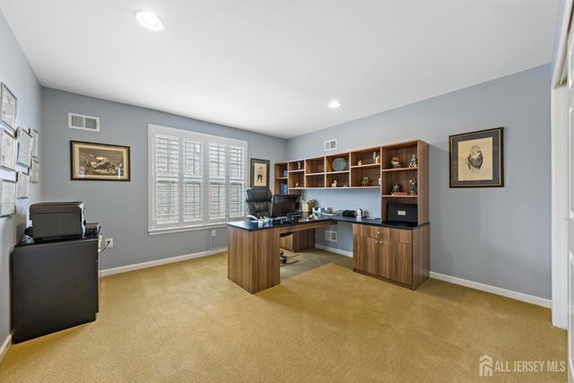 102 Riviera Drive, Monroe, NJ 08831