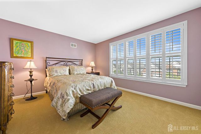 102 Riviera Drive, Monroe, NJ 08831