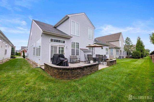 102 Riviera Drive, Monroe, NJ 08831