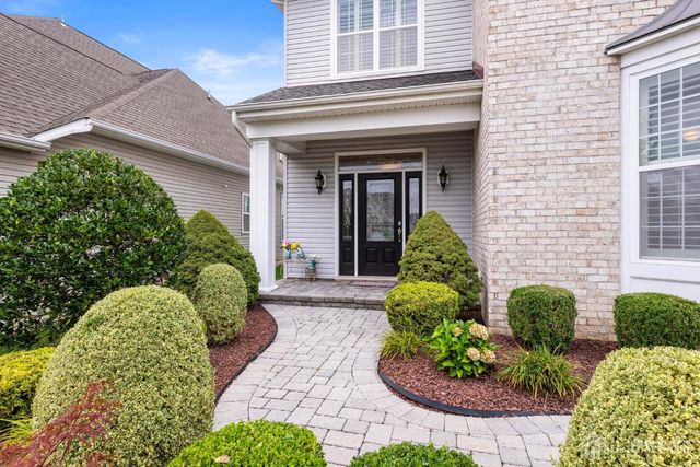 102 Riviera Drive, Monroe, NJ 08831