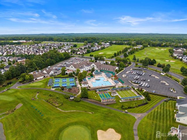 102 Riviera Drive, Monroe, NJ 08831
