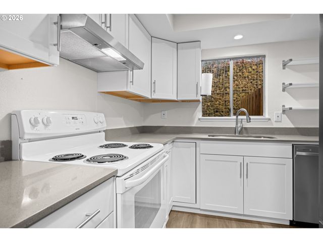 1809 Ne 116TH St D, Vancouver, WA 98686