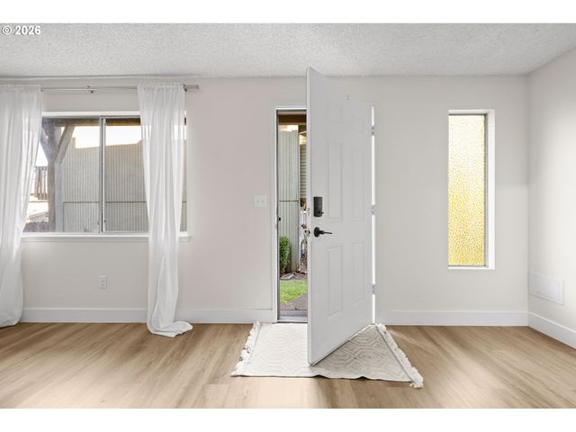 1809 Ne 116TH St D, Vancouver, WA 98686