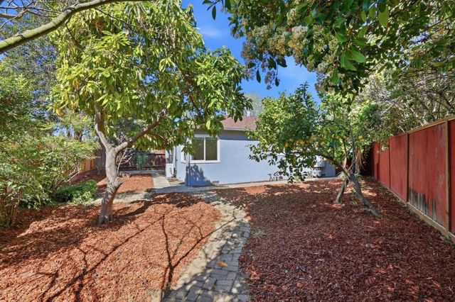 111113 Nancy Court, Mountain View, CA 94041