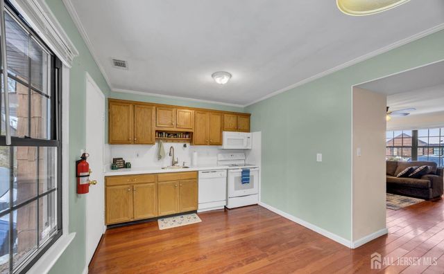 23 Quail Run Drive, Jamesburg, NJ 08831