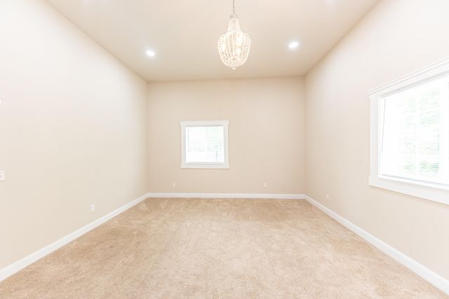 2 Maple Village Court, Ann Arbor, MI 48103