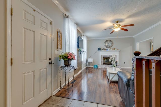 5173 Pebble Creek Dr, Antioch, TN 37013