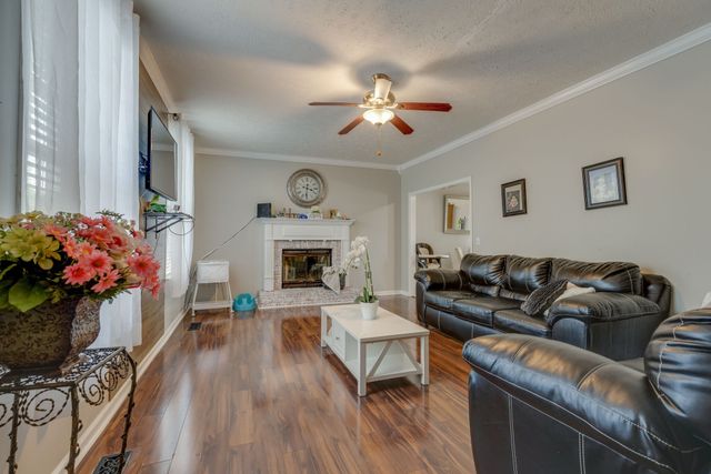 5173 Pebble Creek Dr, Antioch, TN 37013