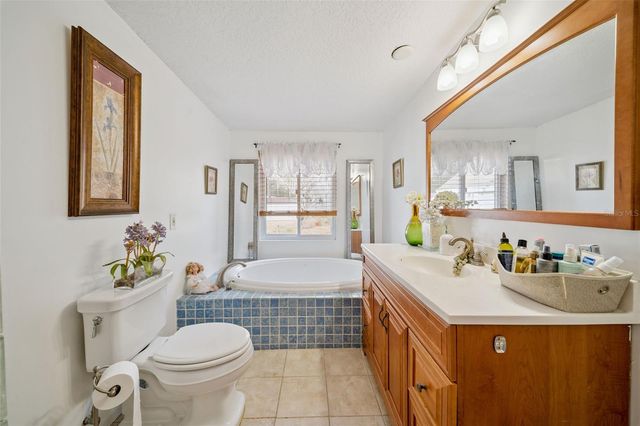 292 E CONSTANCE ROAD, Debary, FL 32713