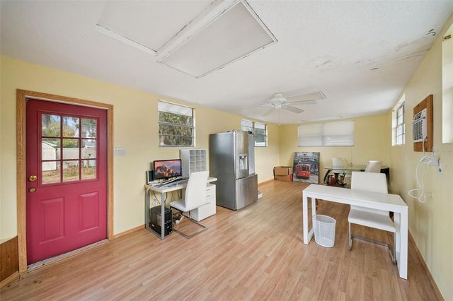 292 E CONSTANCE ROAD, Debary, FL 32713