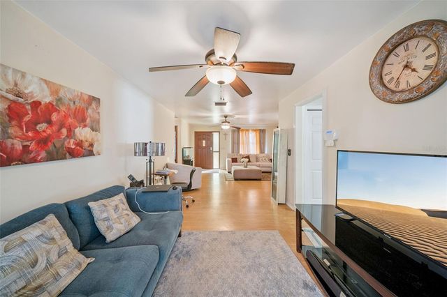 292 E CONSTANCE ROAD, Debary, FL 32713