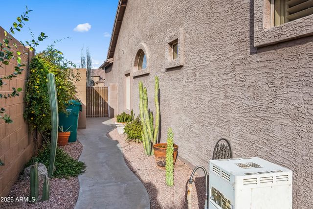 3659 N EAGLE Canyon, Mesa, AZ 85207