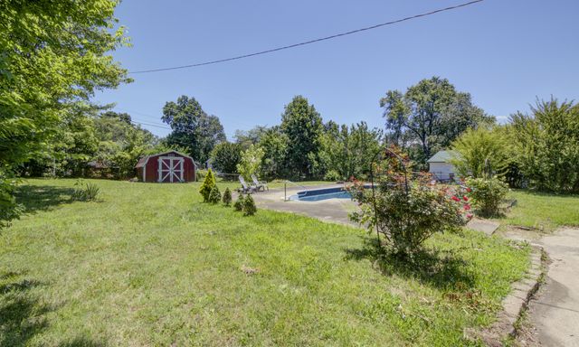 509 Paddy Run Rd, Clarksville, TN 37042