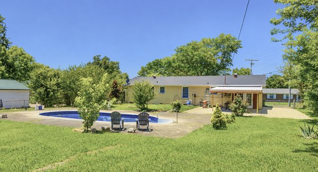 509 Paddy Run Rd, Clarksville, TN 37042