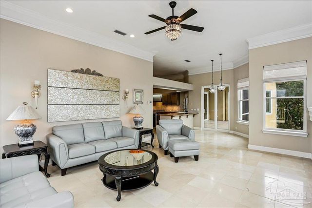 2 Colley Cv Dr, Gulf Breeze, FL 32561