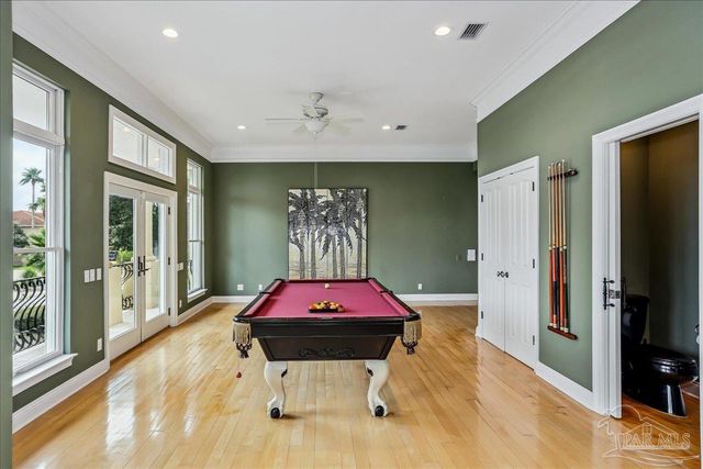 2 Colley Cv Dr, Gulf Breeze, FL 32561