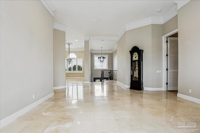 2 Colley Cv Dr, Gulf Breeze, FL 32561