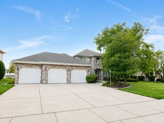17316 92nd Avenue, Tinley Park, IL 60487