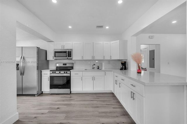 181 NE 121st Street, North Miami, FL 33161