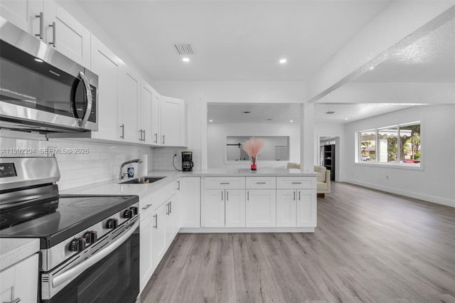 181 NE 121st Street, North Miami, FL 33161