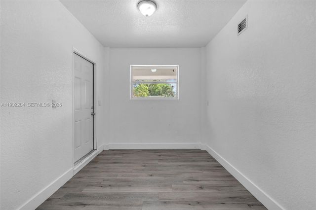 181 NE 121st Street, North Miami, FL 33161