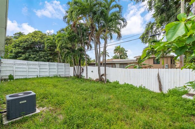 181 NE 121st Street, North Miami, FL 33161