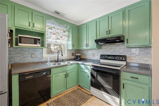 7021 Walgrove Ct, Mechanicsville, VA 23111