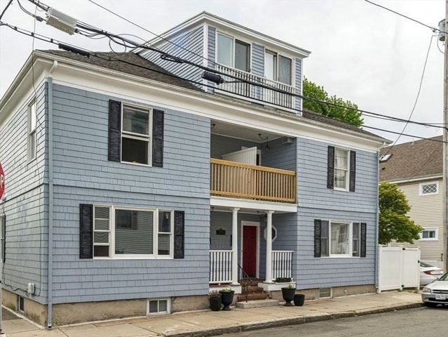 41 Endicott St 41, Salem, MA 01970
