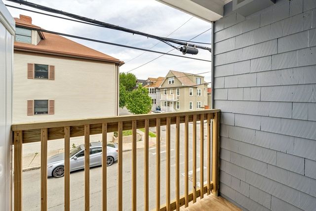 41 Endicott St 41, Salem, MA 01970