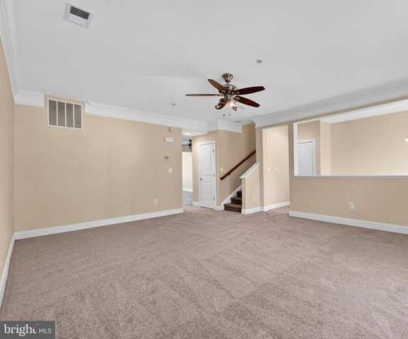 2222 MARGRAF CIR, Woodbridge, VA 22191