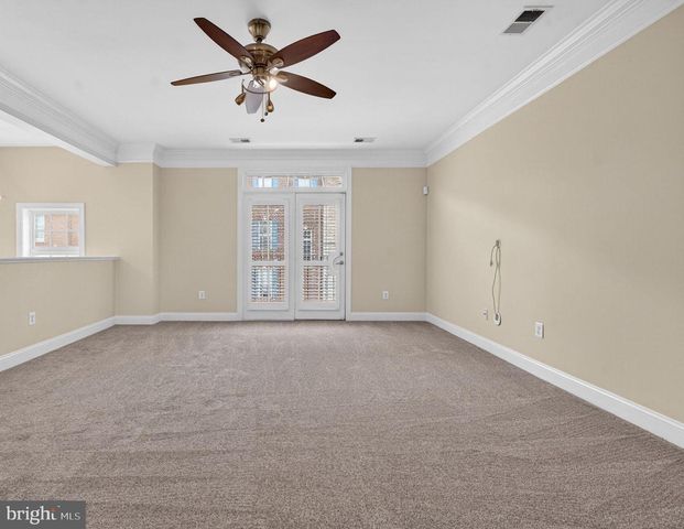 2222 MARGRAF CIR, Woodbridge, VA 22191