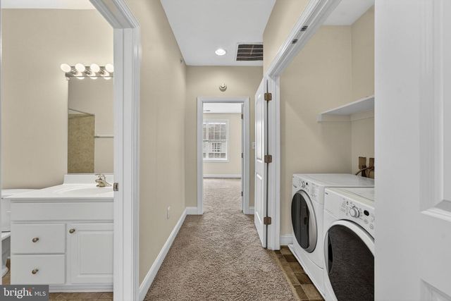 2222 MARGRAF CIR, Woodbridge, VA 22191