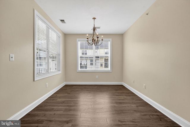 2222 MARGRAF CIR, Woodbridge, VA 22191