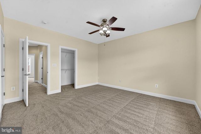 2222 MARGRAF CIR, Woodbridge, VA 22191