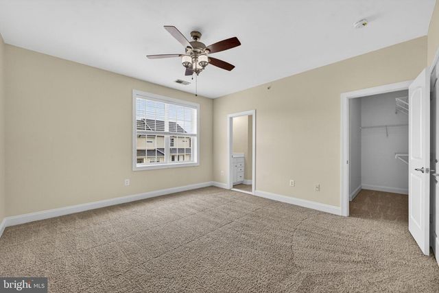 2222 MARGRAF CIR, Woodbridge, VA 22191