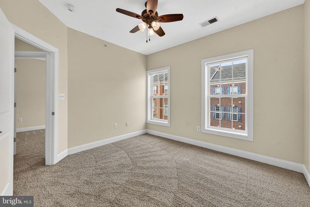 2222 MARGRAF CIR, Woodbridge, VA 22191