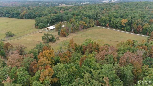 100 Cool Breeze Lane, Fredericktown, MO 63645