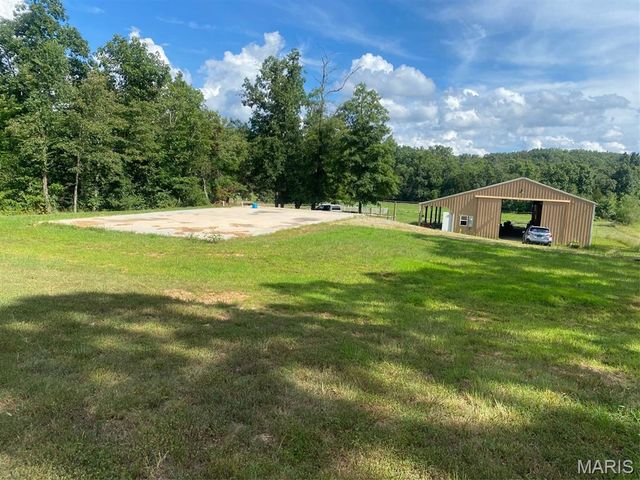 100 Cool Breeze Lane, Fredericktown, MO 63645