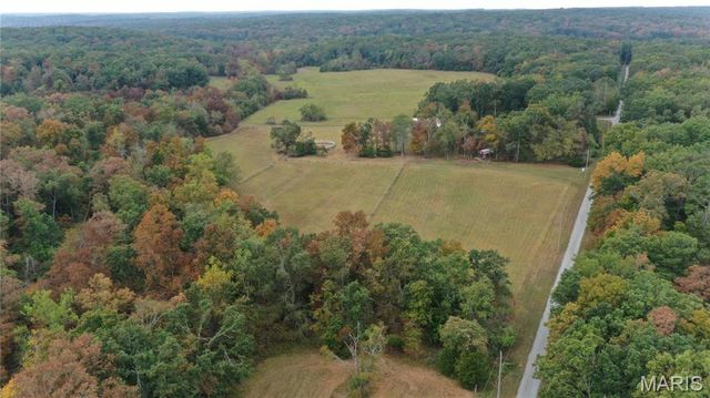 100 Cool Breeze Lane, Fredericktown, MO 63645