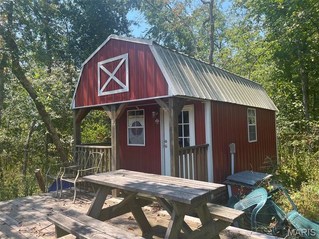 100 Cool Breeze Lane, Fredericktown, MO 63645
