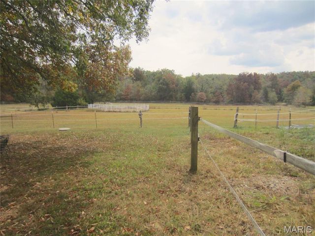 100 Cool Breeze Lane, Fredericktown, MO 63645