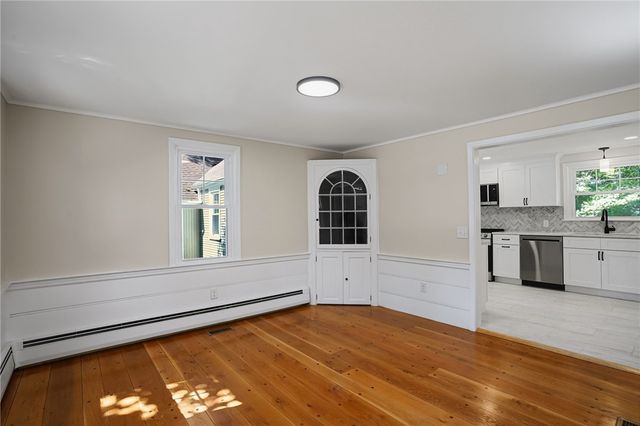 23 Wildrose Court, Warwick, RI 02888