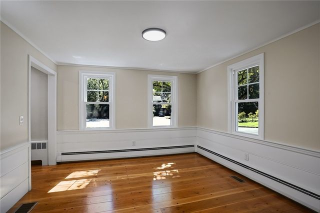 23 Wildrose Court, Warwick, RI 02888