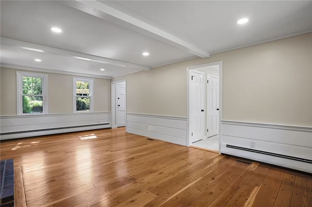 23 Wildrose Court, Warwick, RI 02888