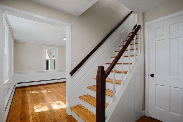 23 Wildrose Court, Warwick, RI 02888