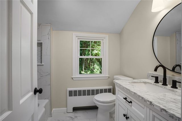 23 Wildrose Court, Warwick, RI 02888