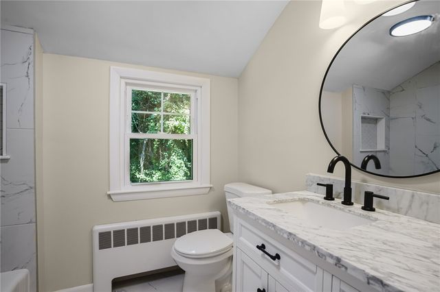 23 Wildrose Court, Warwick, RI 02888