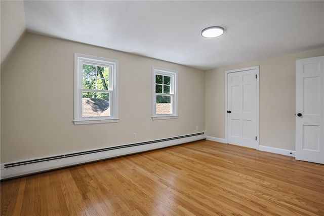 23 Wildrose Court, Warwick, RI 02888
