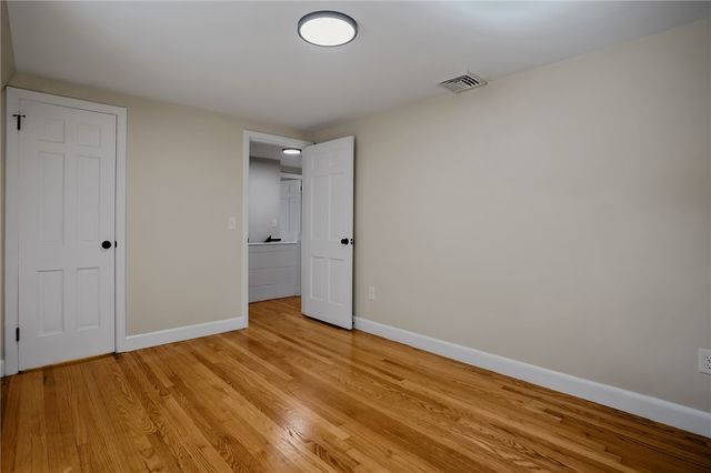 23 Wildrose Court, Warwick, RI 02888
